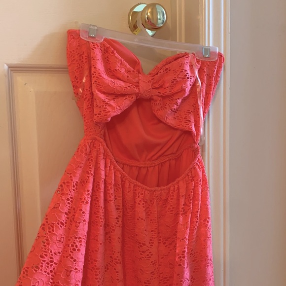 Pink open back summer dress - Picture 2 of 2